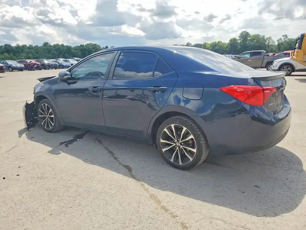 5YFBURHEXHP656659 2017 TOYOTA COROLLA - Image 2