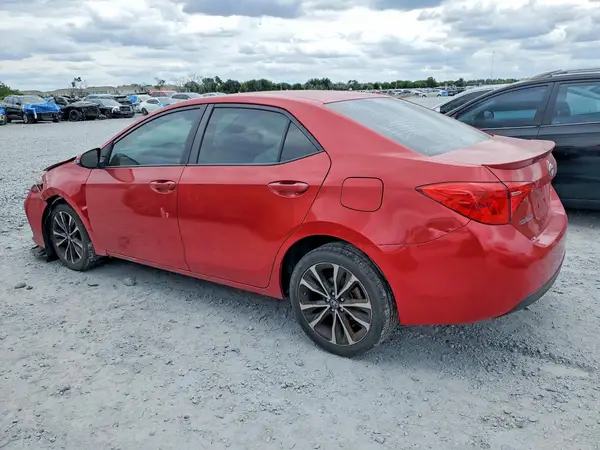 5YFBURHEXHP658850 2017 TOYOTA COROLLA - Image 2
