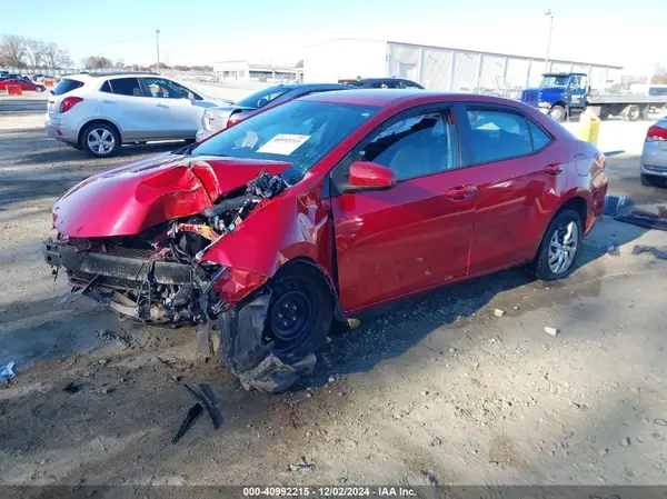 5YFBURHEXHP667662 2017 TOYOTA COROLLA - Image 2