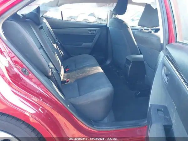 5YFBURHEXHP667662 2017 TOYOTA COROLLA - Image 8