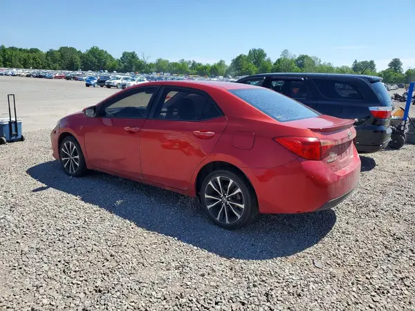 5YFBURHEXHP671078 2017 TOYOTA COROLLA - Image 2