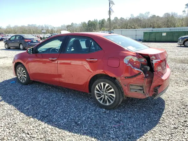 5YFBURHEXHP673784 2017 TOYOTA COROLLA - Image 2