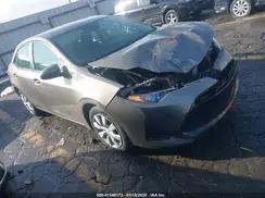 5YFBURHEXHP674501 2017 TOYOTA COROLLA
