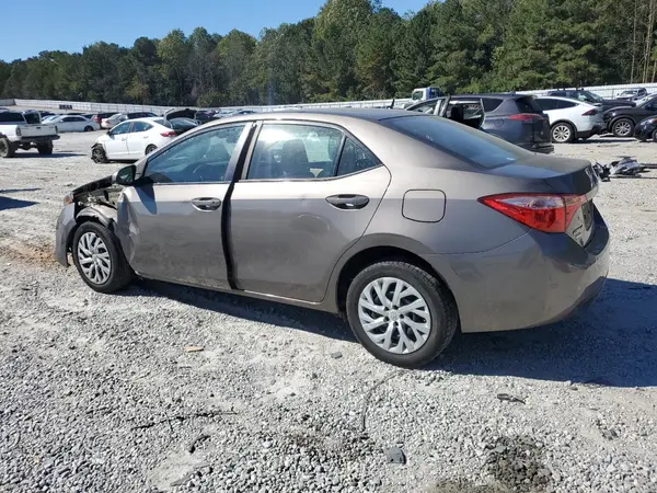 5YFBURHEXHP675700 2017 TOYOTA COROLLA - Image 2