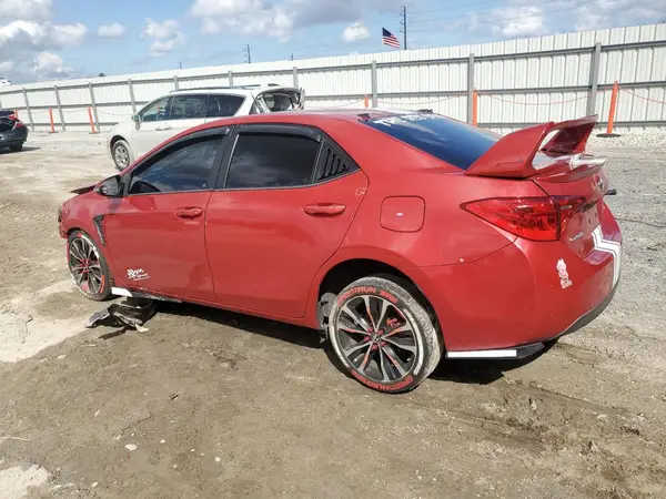 5YFBURHEXHP680315 2017 TOYOTA COROLLA - Image 2