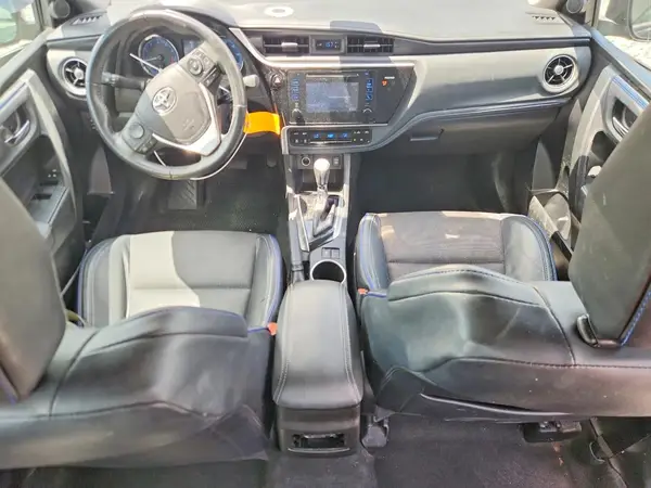 5YFBURHEXHP682761 2017 TOYOTA COROLLA - Image 8