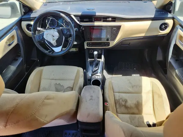 5YFBURHEXHP684199 2017 TOYOTA COROLLA - Image 8