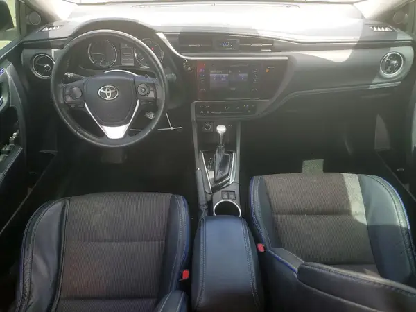5YFBURHEXHP686860 2017 TOYOTA COROLLA - Image 8