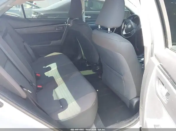 5YFBURHEXHP691010 2017 TOYOTA COROLLA - Image 8