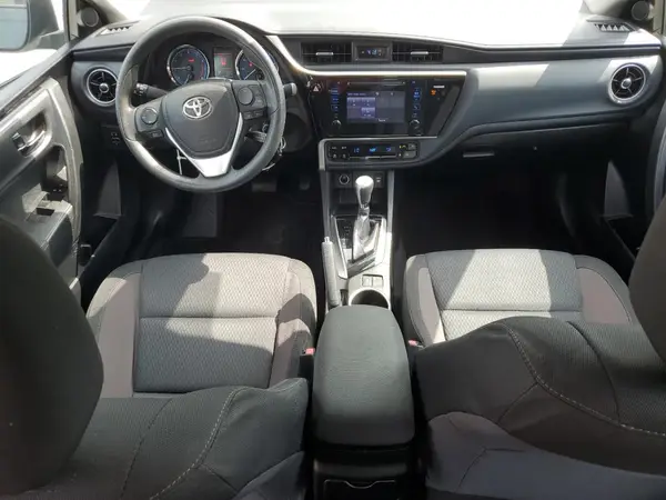 5YFBURHEXHP691590 2017 TOYOTA COROLLA - Image 8