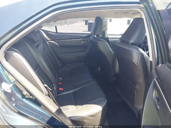 5YFBURHEXHP703429 2017 TOYOTA COROLLA - Image 8