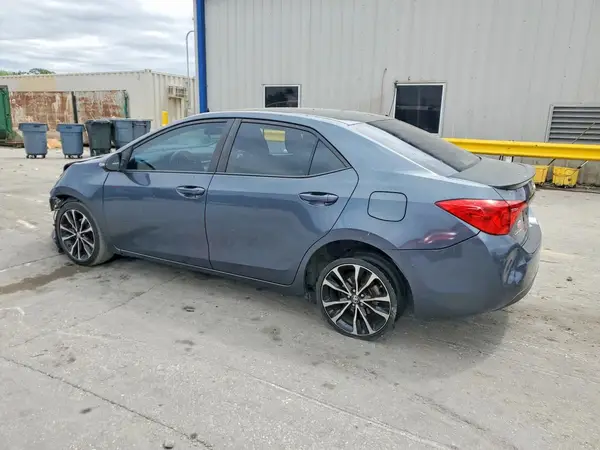 5YFBURHEXHP712714 2017 TOYOTA COROLLA - Image 2