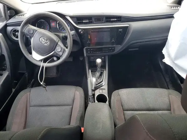 5YFBURHEXHP713488 2017 TOYOTA COROLLA - Image 8