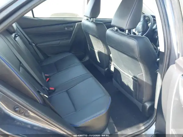 5YFBURHEXHP714429 2017 TOYOTA COROLLA - Image 8