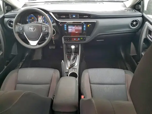 5YFBURHEXHP714768 2017 TOYOTA COROLLA - Image 8