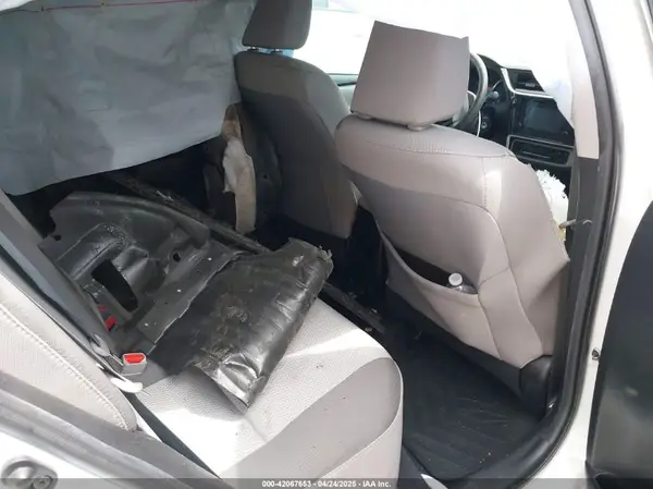 5YFBURHEXHP715211 2017 TOYOTA COROLLA - Image 8
