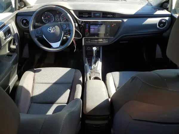 5YFBURHEXHP718092 2017 TOYOTA COROLLA - Image 8