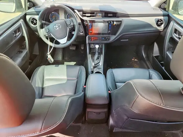 5YFBURHEXHP718500 2017 TOYOTA COROLLA - Image 8