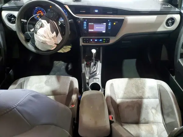 5YFBURHEXHP725091 2017 TOYOTA COROLLA - Image 8