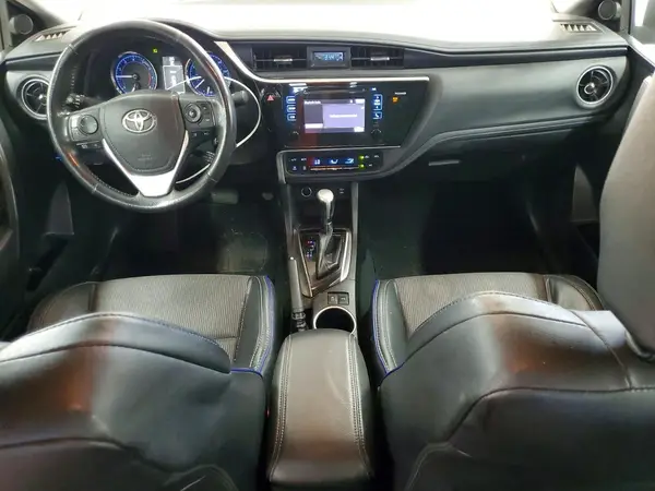 5YFBURHEXHP736947 2017 TOYOTA COROLLA - Image 8