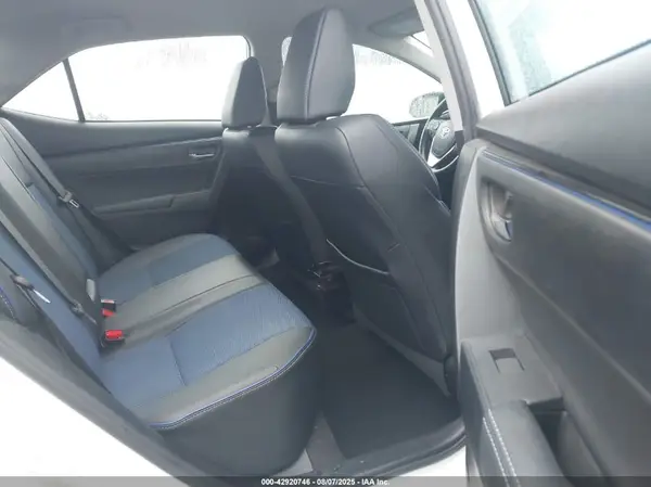 5YFBURHEXHP737533 2017 TOYOTA COROLLA - Image 8
