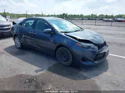 5YFBURHEXHP737645 2017 TOYOTA COROLLA