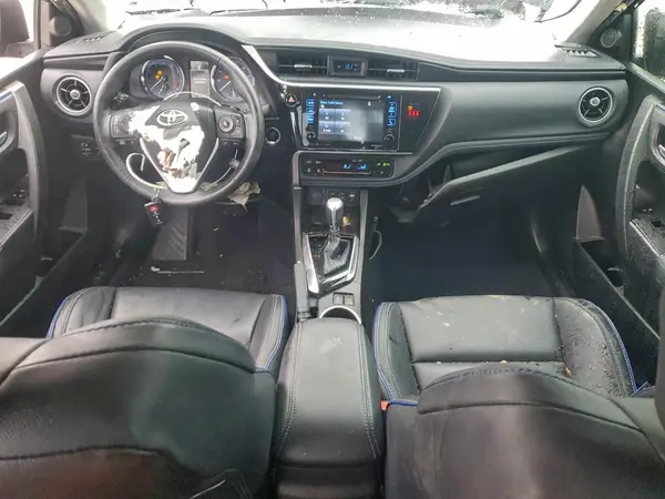 5YFBURHEXJP738686 2018 TOYOTA COROLLA - Image 8