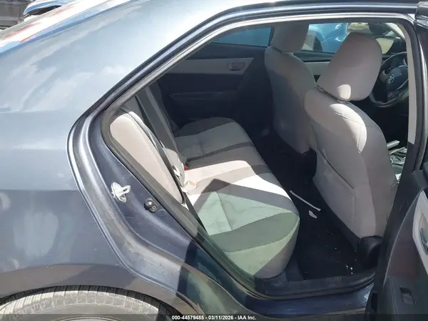 5YFBURHEXJP743435 2018 TOYOTA COROLLA - Image 8