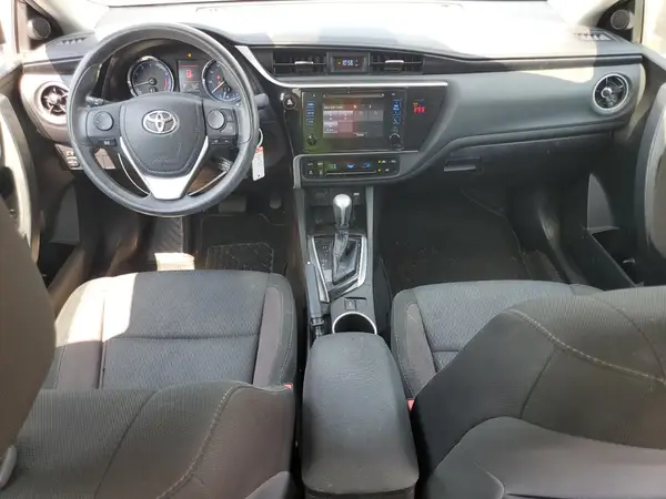 5YFBURHEXJP743810 2018 TOYOTA COROLLA - Image 8