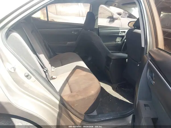 5YFBURHEXJP745122 2018 TOYOTA COROLLA - Image 8