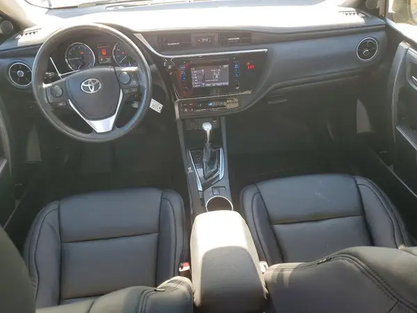 5YFBURHEXJP745489 2018 TOYOTA COROLLA - Image 8