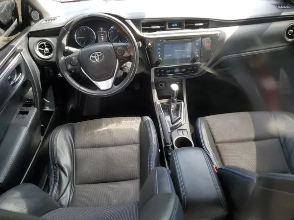 5YFBURHEXJP746951 2018 TOYOTA COROLLA - Image 8
