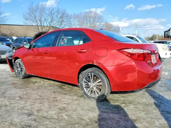 5YFBURHEXJP747534 2018 TOYOTA COROLLA - Image 2