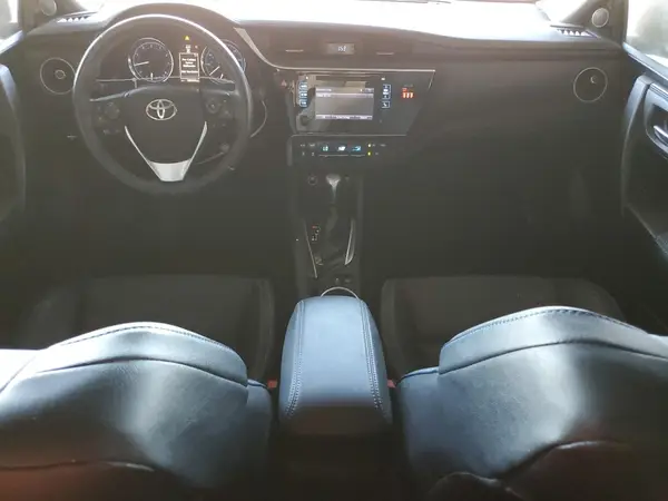5YFBURHEXJP748425 2018 TOYOTA COROLLA - Image 8