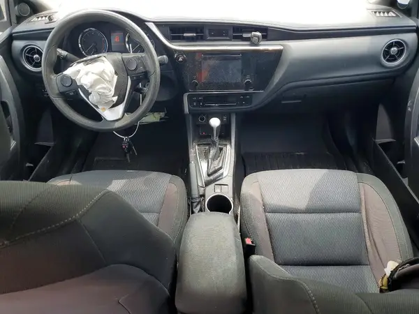 5YFBURHEXJP755374 2018 TOYOTA COROLLA - Image 8