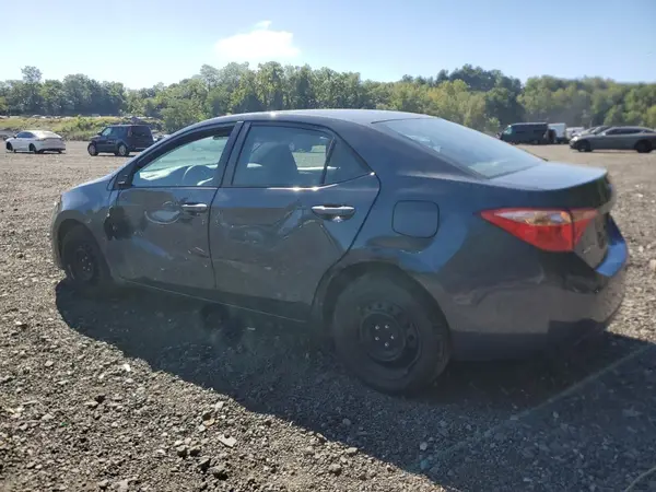 5YFBURHEXJP756203 2018 TOYOTA COROLLA - Image 2
