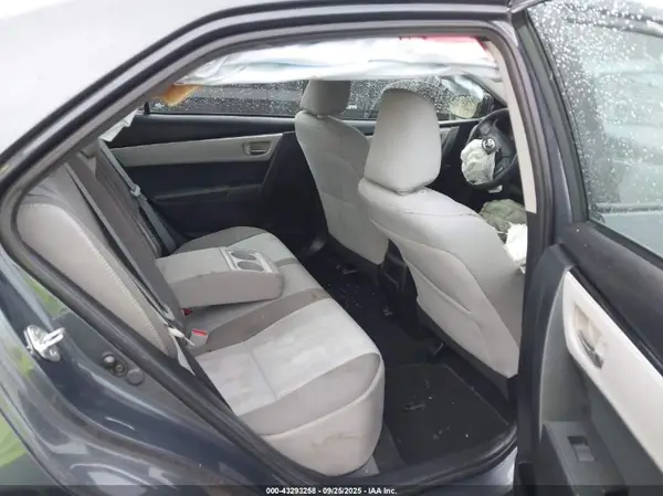 5YFBURHEXJP760414 2018 TOYOTA COROLLA - Image 8