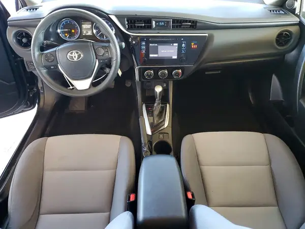 5YFBURHEXJP761188 2018 TOYOTA COROLLA - Image 8