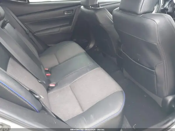 5YFBURHEXJP761899 2018 TOYOTA COROLLA - Image 8