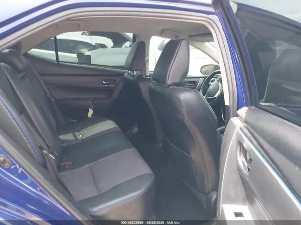 5YFBURHEXJP768173 2018 TOYOTA COROLLA - Image 8