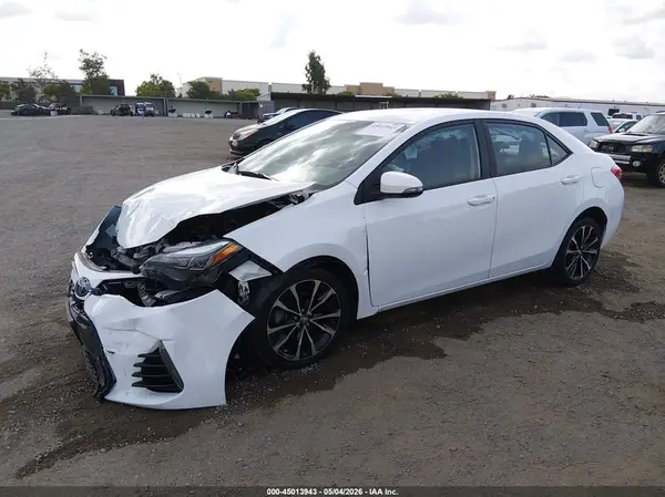 5YFBURHEXJP768190 2018 TOYOTA COROLLA - Image 2