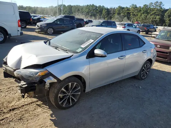 5YFBURHEXJP775849 2018 TOYOTA COROLLA - Image 1