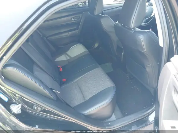 5YFBURHEXJP775950 2018 TOYOTA COROLLA - Image 8