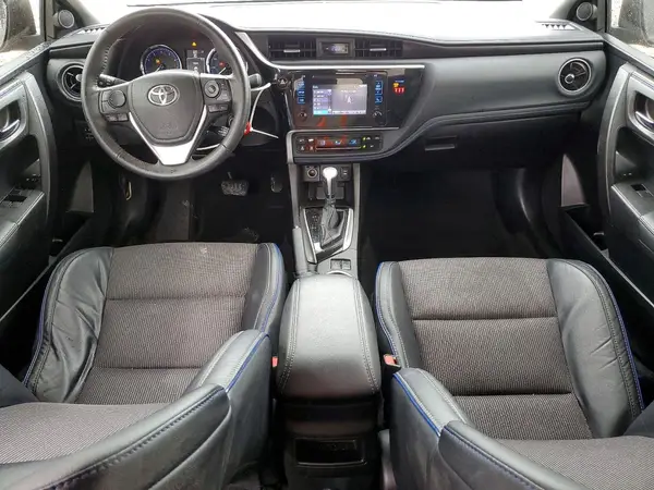 5YFBURHEXJP776600 2018 TOYOTA COROLLA - Image 8