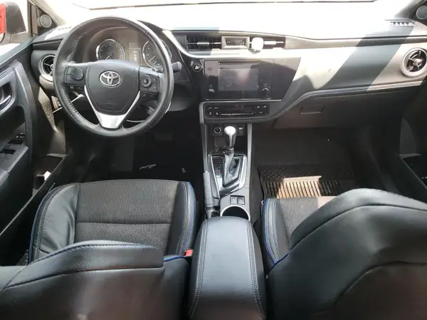 5YFBURHEXJP777441 2018 TOYOTA COROLLA - Image 8