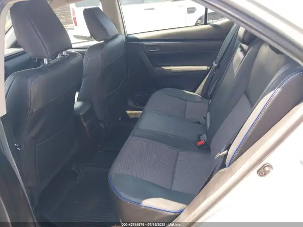 5YFBURHEXJP778587 2018 TOYOTA COROLLA - Image 8