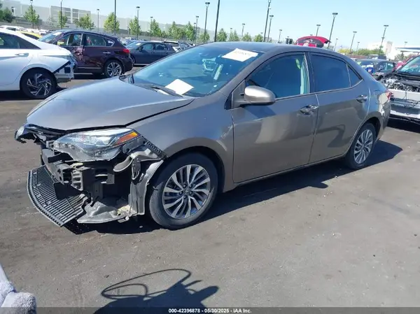5YFBURHEXJP788200 2018 TOYOTA COROLLA - Image 2