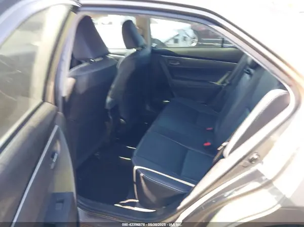 5YFBURHEXJP788200 2018 TOYOTA COROLLA - Image 8