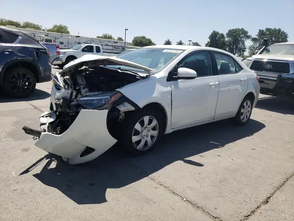 5YFBURHEXJP788746 2018 TOYOTA COROLLA - Image 1