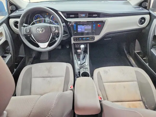 5YFBURHEXJP789069 2018 TOYOTA COROLLA - Image 8